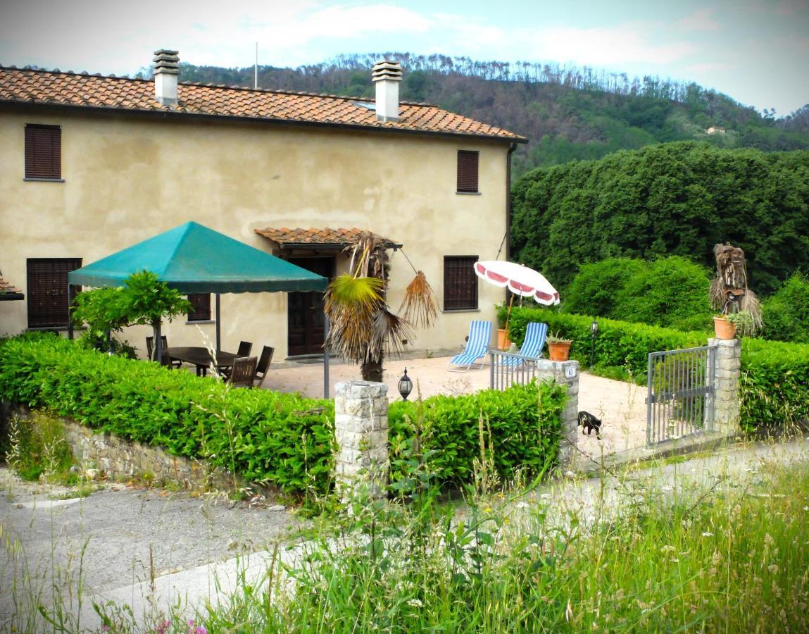 La Cheta Villa Monsagrati Exterior photo